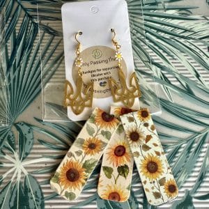 Golden Tryzub Earrings Gift Pack